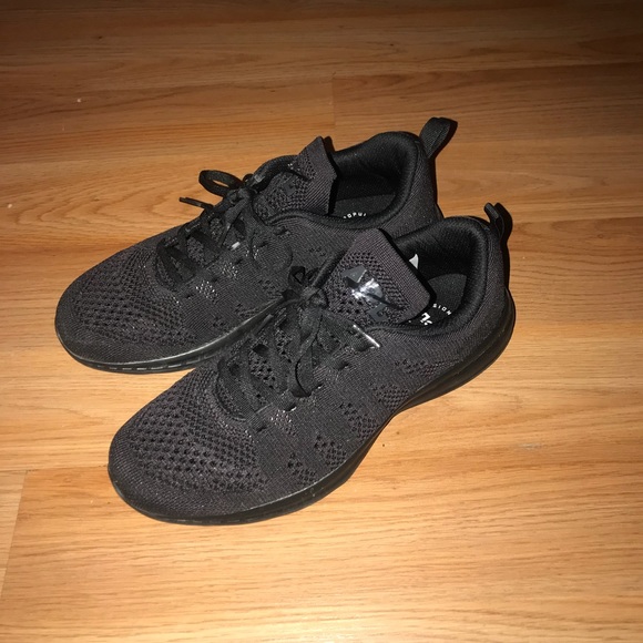 APL size 10 - Picture 2 of 2